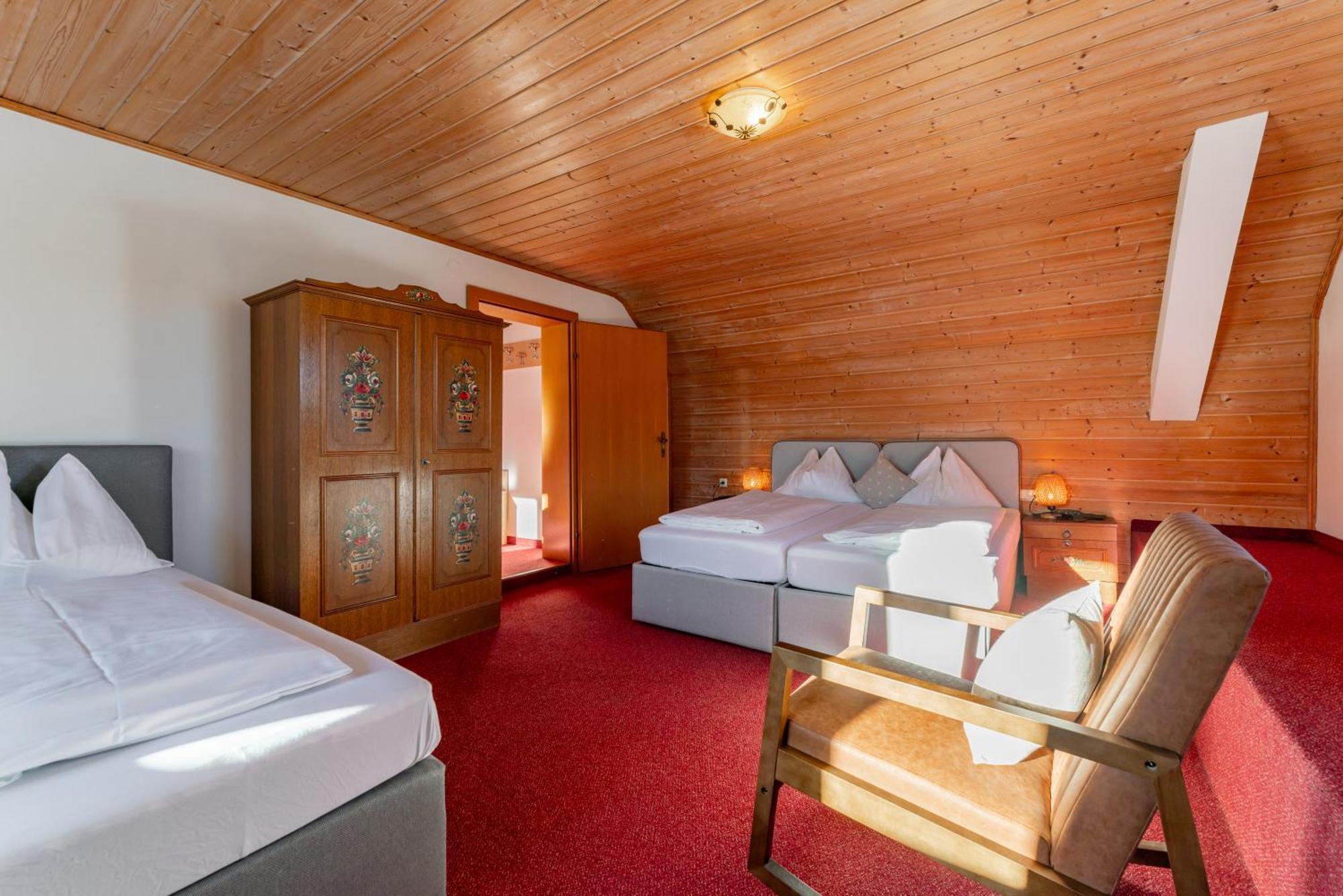 Hotel Gasthof Post Брук-ан-дер-Гросглокнерштрасе Екстер'єр фото