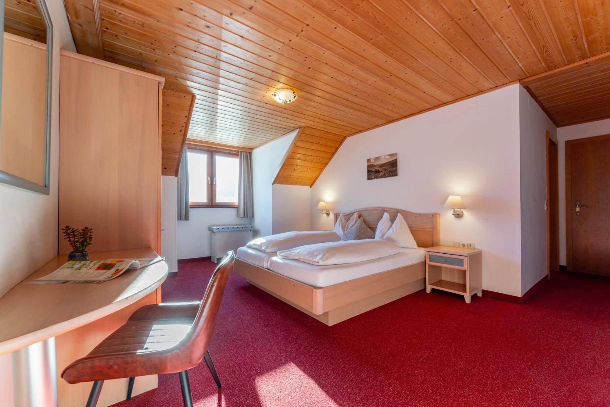 Hotel Gasthof Post Брук-ан-дер-Гросглокнерштрасе Екстер'єр фото