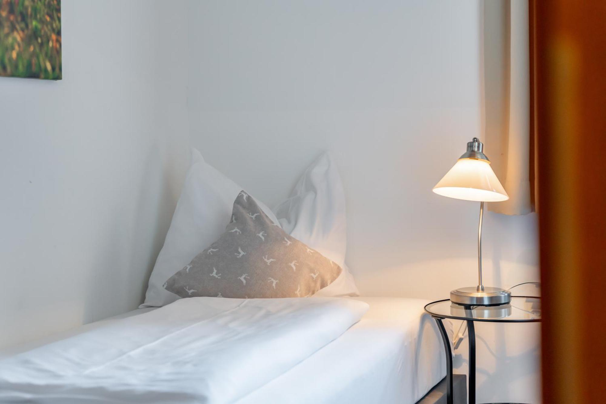 Hotel Gasthof Post Брук-ан-дер-Гросглокнерштрасе Екстер'єр фото
